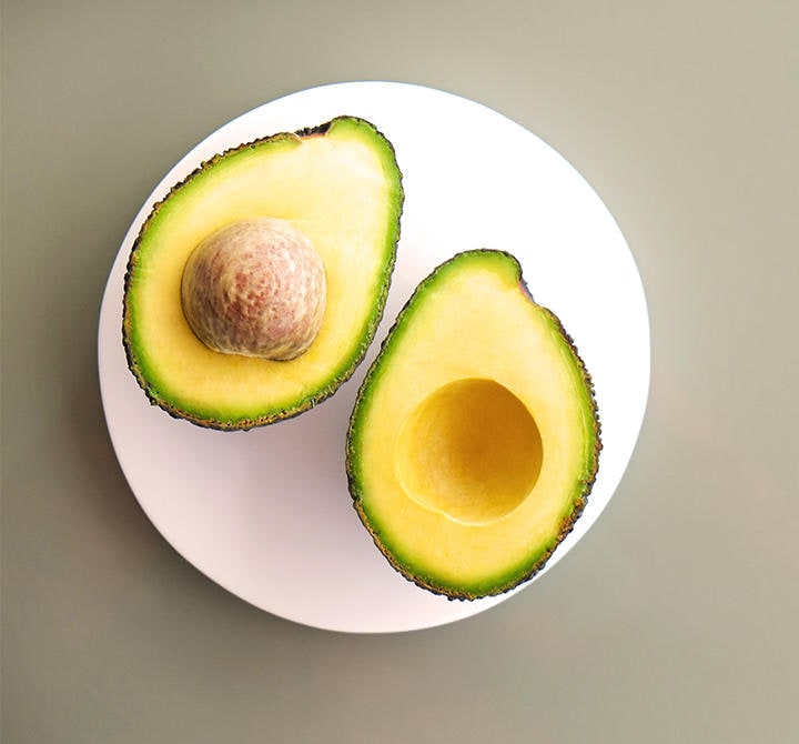 Aufgeschnittene Avocado